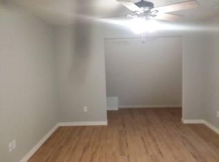 1120 26th St APT 2, Des Moines, IA 50311