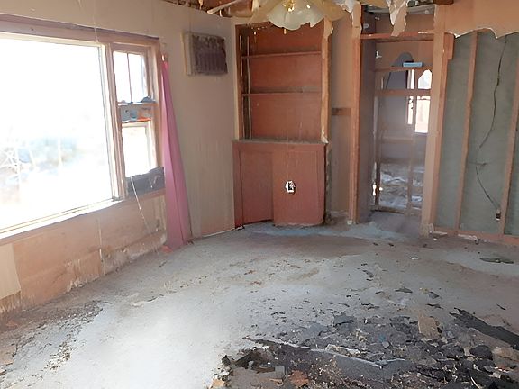 5th image of 3136 N 17060e Rd