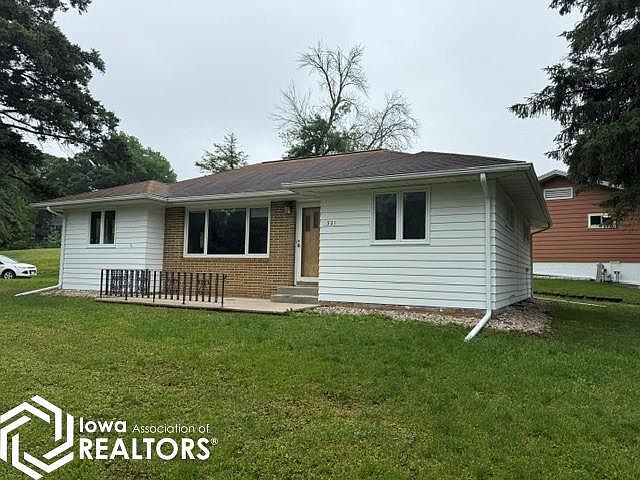 1st image of 312 E Overmeyer Dr
