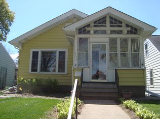 2026 Berkeley Ave, Saint Paul, MN 55105