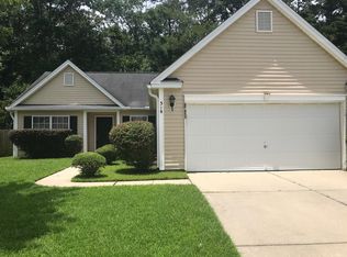 318 Eagle Ridge Rd, Summerville, SC 29485