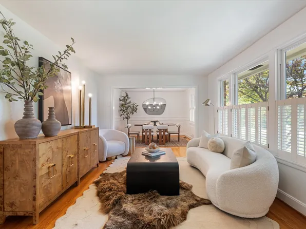 455 Oakley Dr, Nashville, TN 37220