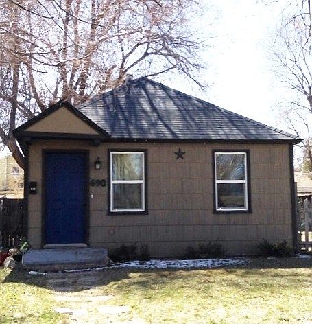 1st image of 690 Gladstone St