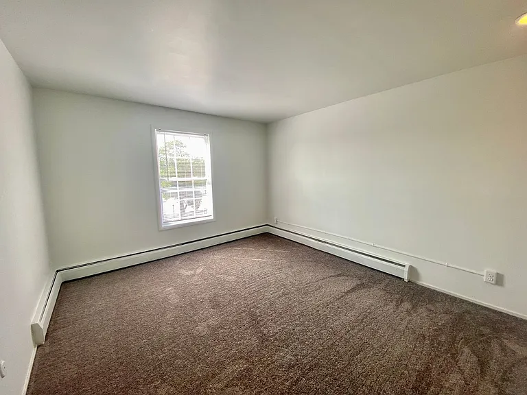 504 Saint Johns St — Photo 89