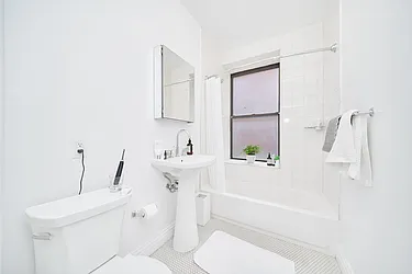 Rented by Living New York