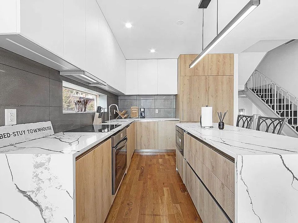 1st image of 455 Franklin Ave