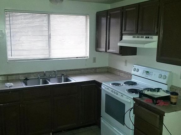 4th image of 6971 W Bello Ave
