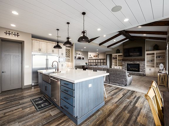 3rd image of 15113 Cedar Meadow Cir