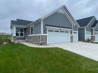2466 Ravines Trail Dr SW, Byron Center, MI 49315