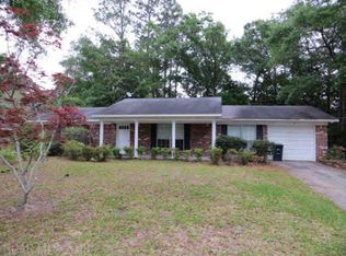112 Spring Dr, Fairhope, AL 36532