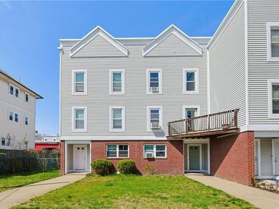 77B Penn St, Providence, RI, 02909