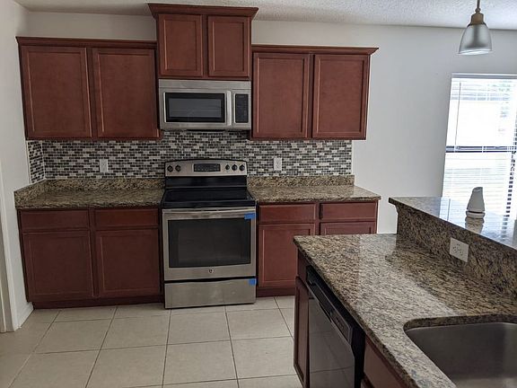 2nd image of 5668 Elsinore Way