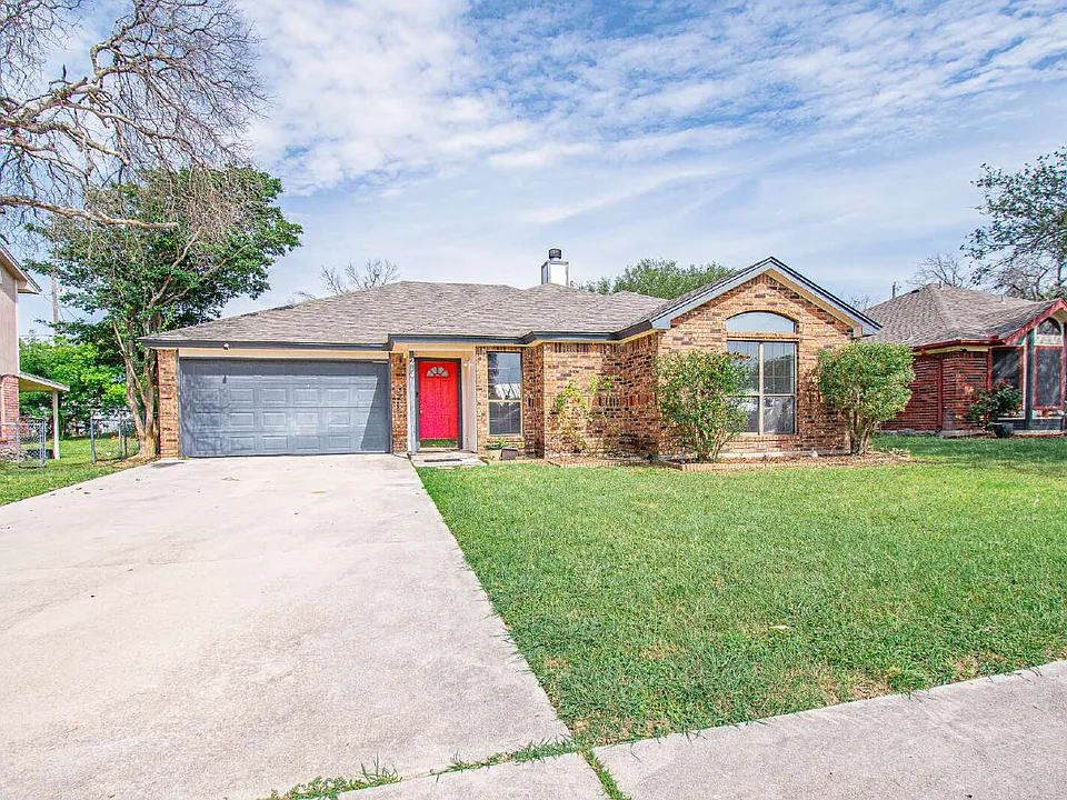 214 Appaloosa Dr