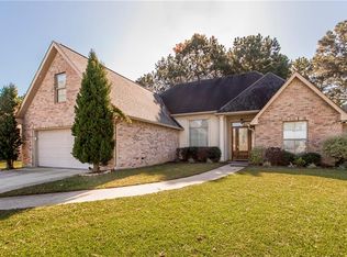 14068 Riverlake Dr, Covington, LA 70435