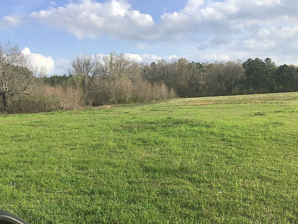 View of property,small pond
