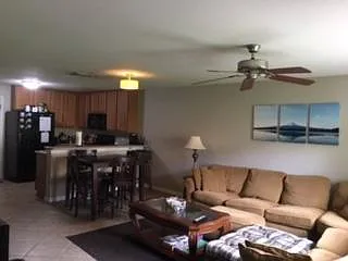 3 bed, 2.5 bath, 1518 sqft, $2,300 — Photo 3