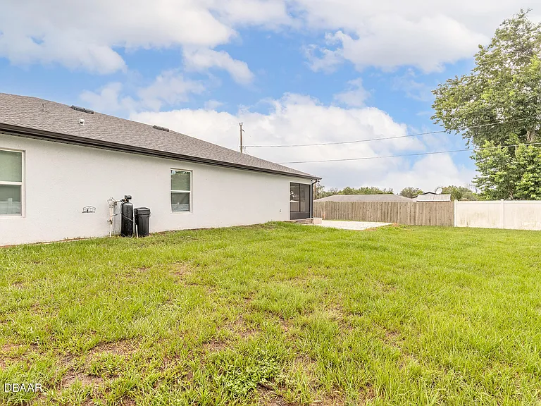 1009 Rosetta Dr — Photo 34