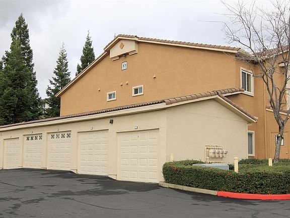 3rd image of 501 Gibson Dr APT 1323
