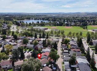232 Midglen Pl SE, Calgary, AB T2X1H7