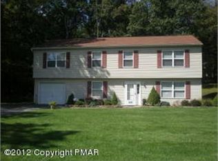 2222 Woodland Ter, Henryville, PA 18332