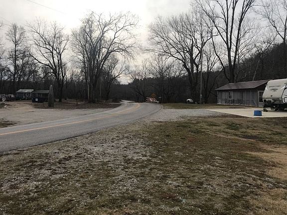 4th image of 15755 Highway Bb