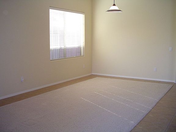 2nd image of 2515 E Paraiso Dr