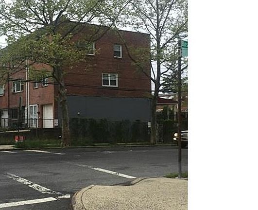 2nd image of 4189 Murdock Ave