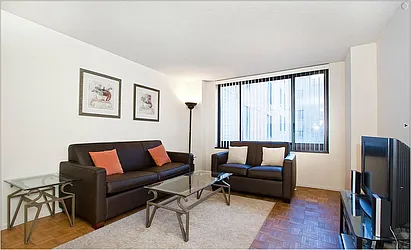 Rented by Avenue Real Estate