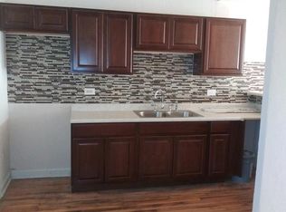 7716 S East End Ave APT 1C, Chicago, IL 60649