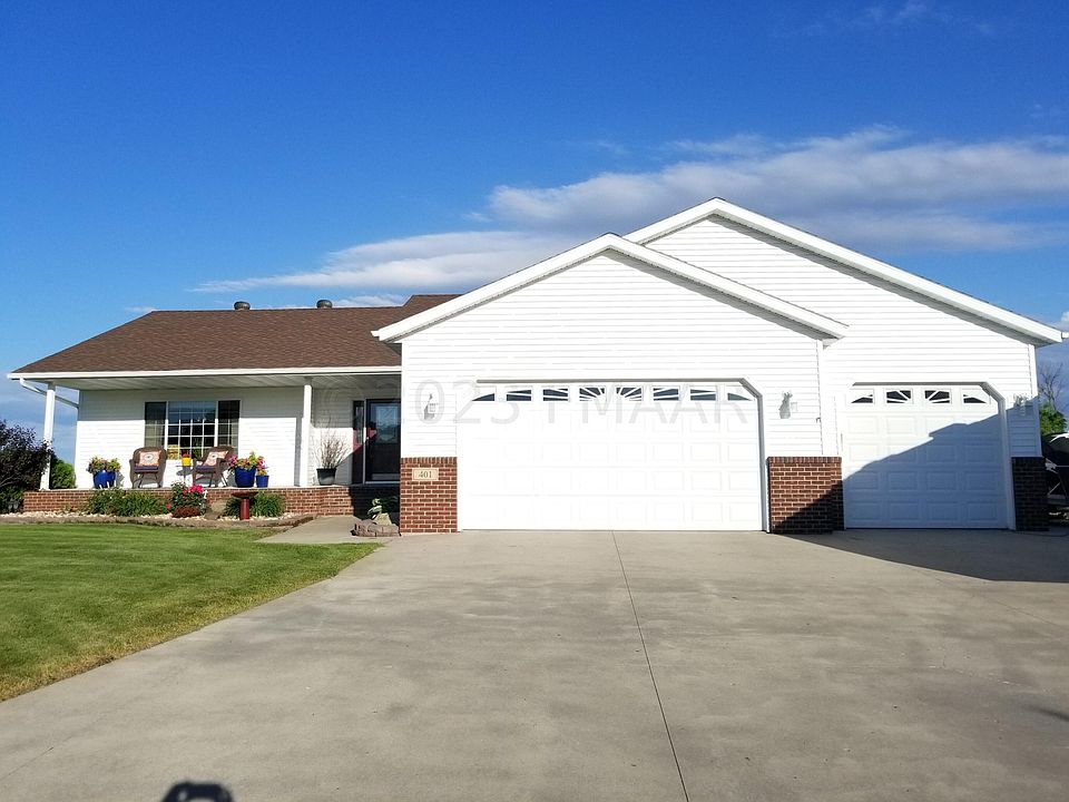 401 Liberty Ln, Horace, ND 58047 Zillow