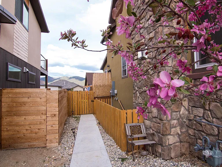113 Crestone Mesa Dr #A — Photo 2