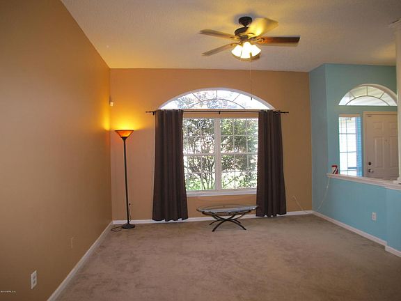 5th image of 6637 Autumn Bluff Ln