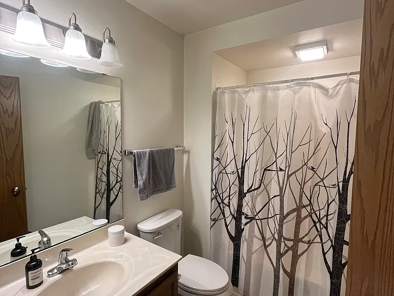 2233 Luann Ln #7 — Photo 5