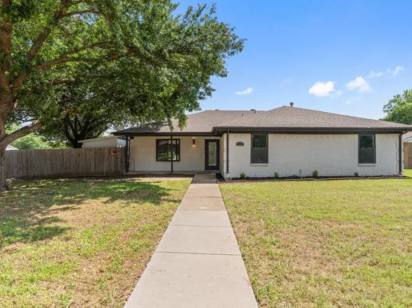 2150 Wellington Dr, Grand Prairie, TX 75051