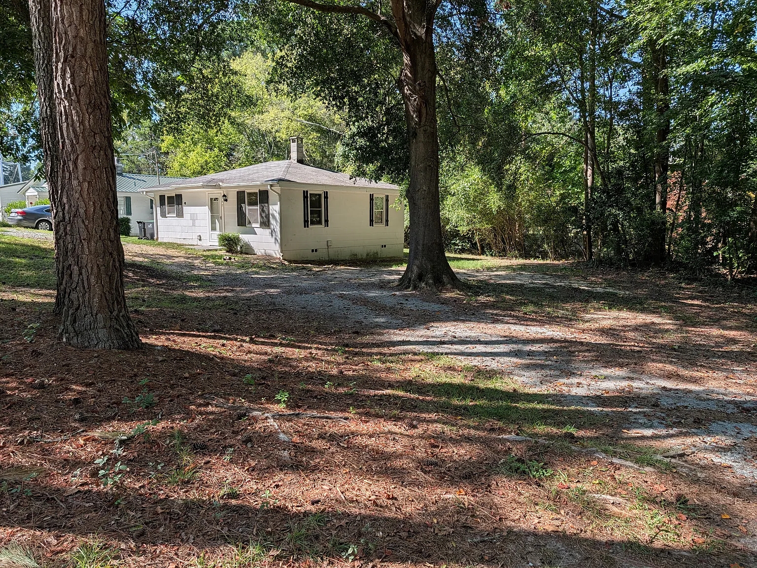 2 bed, 725 sqft, $1,000 — Photo 1