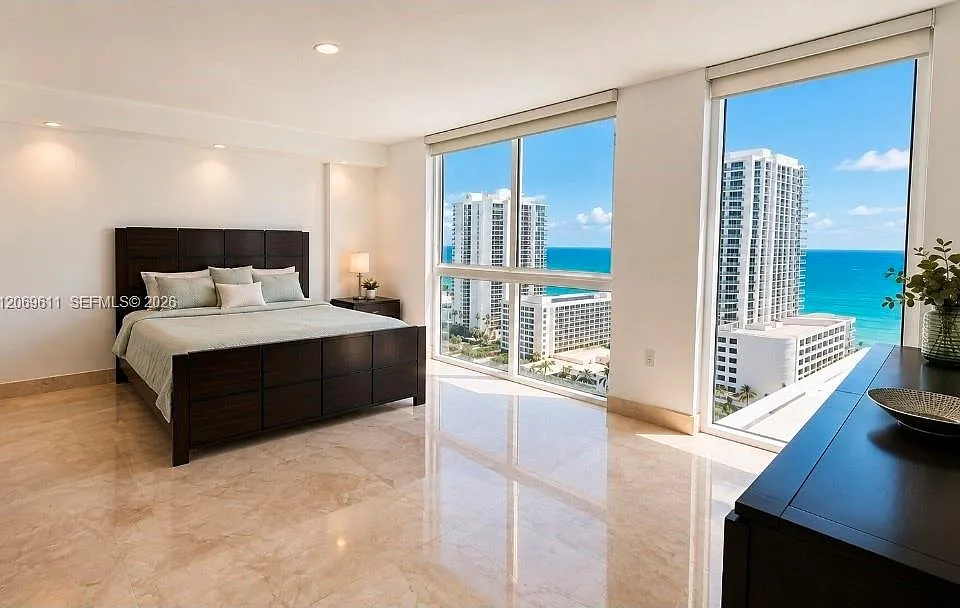 150 Sunny Isles Blvd #1-UPH1