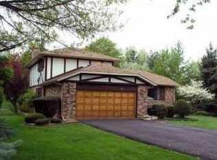 2748 2nd Private Rd, Flossmoor, IL 60422