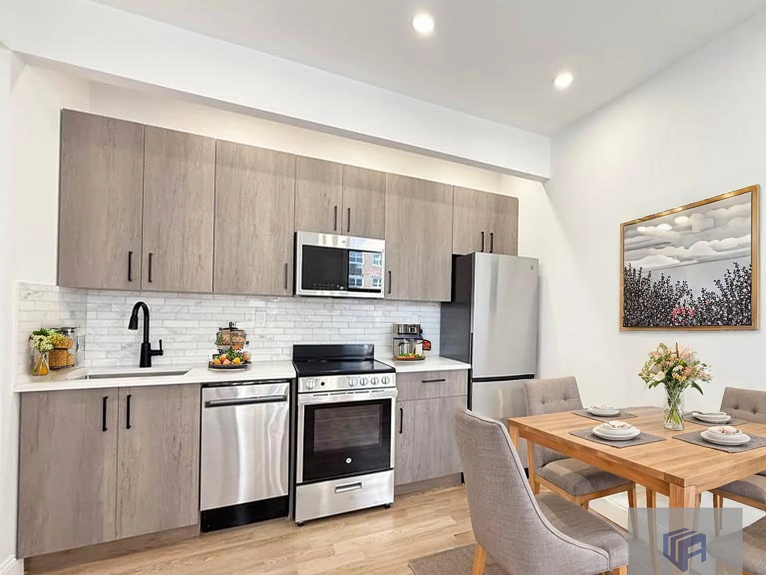 151 East 19th Street — Photo 3