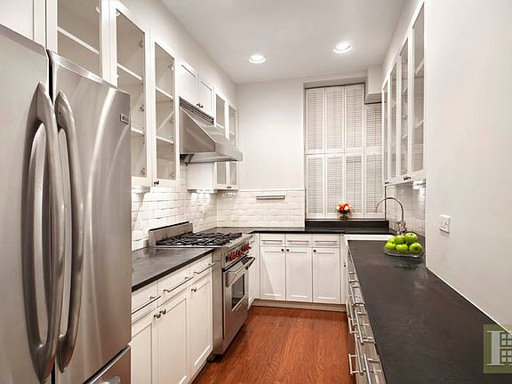 5th image of 325 Central Park W APT 1N