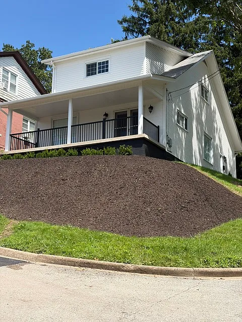 2 bed, $1,350 — Photo 2