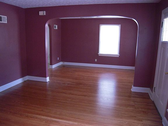 Living Room/Dining Room