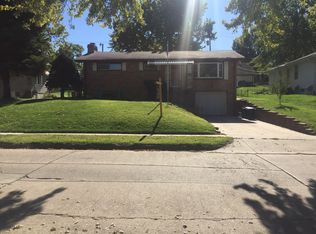 3935 Monroe St, Omaha, NE 68107