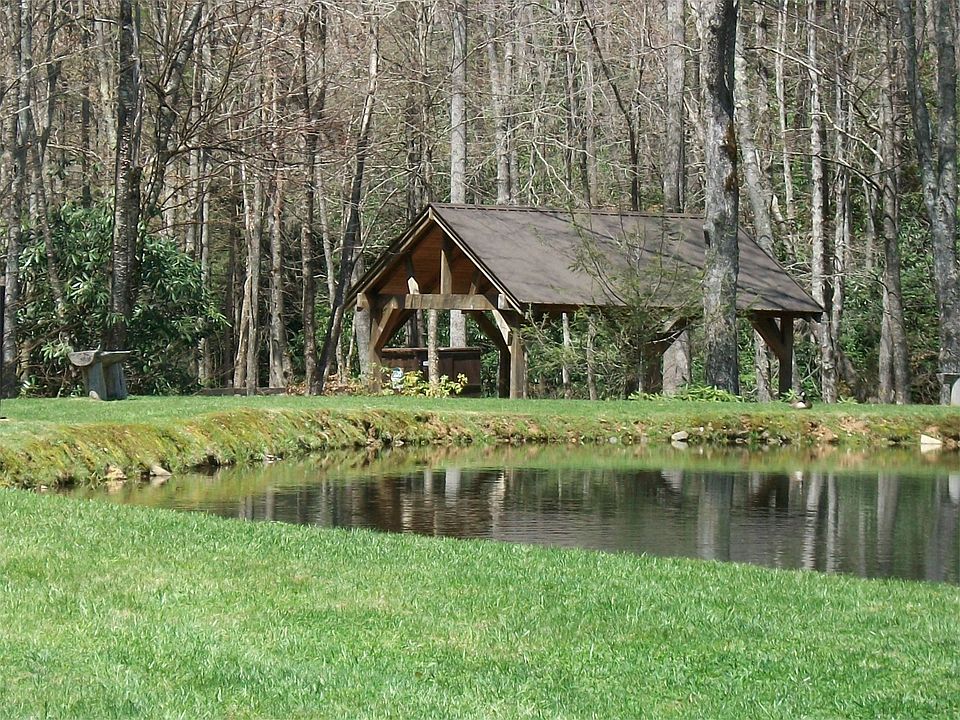 2nd image of Rainbow Trout Dr #15