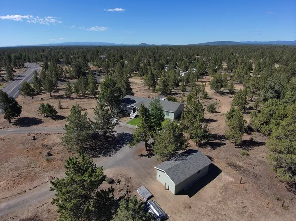 64945 McGrath Rd, Bend, OR 97701