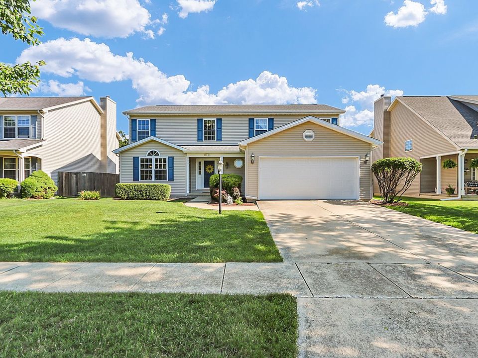 1st image of 210 Goldenrod Dr