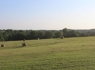 2 Riley Ln, Lawrenceburg, KY 40342