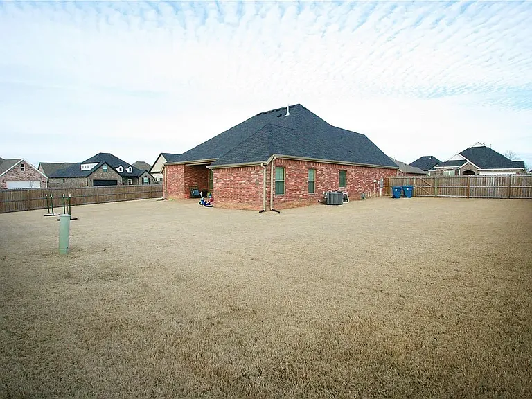 4300 Eggersway Pl — Photo 26
