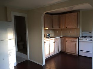 4 Springside Ave #2, Poughkeepsie, NY 12603