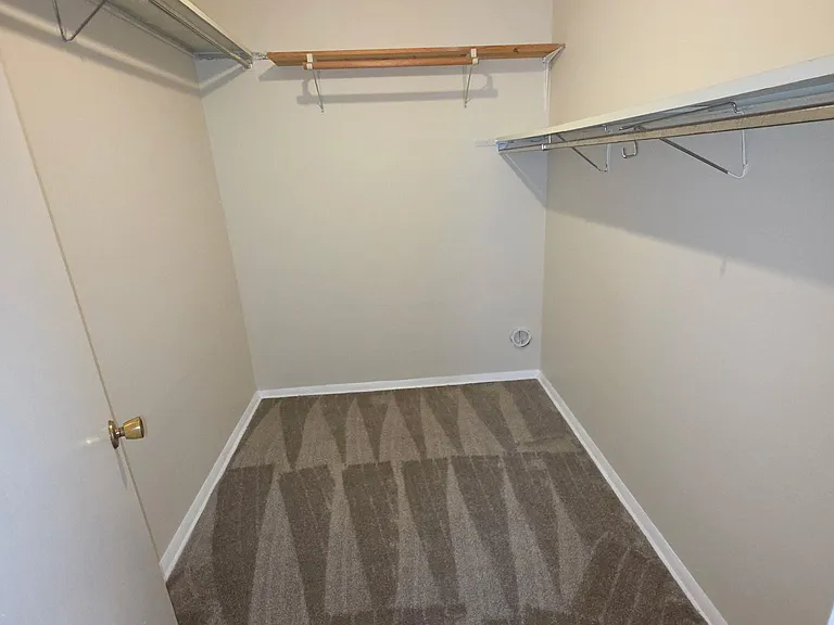 Walk-in closet