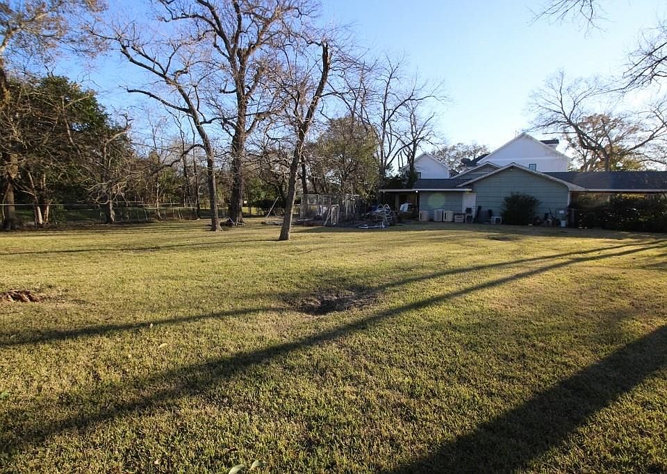 1st image of 10505 Willowgrove Dr